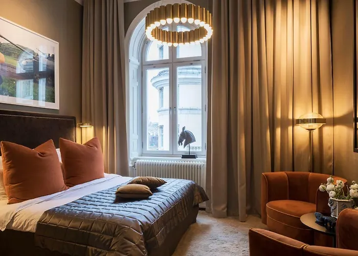 Lydmar Hotel